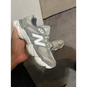 Size 9 - New Balance 9060 Grey White U9060YGA